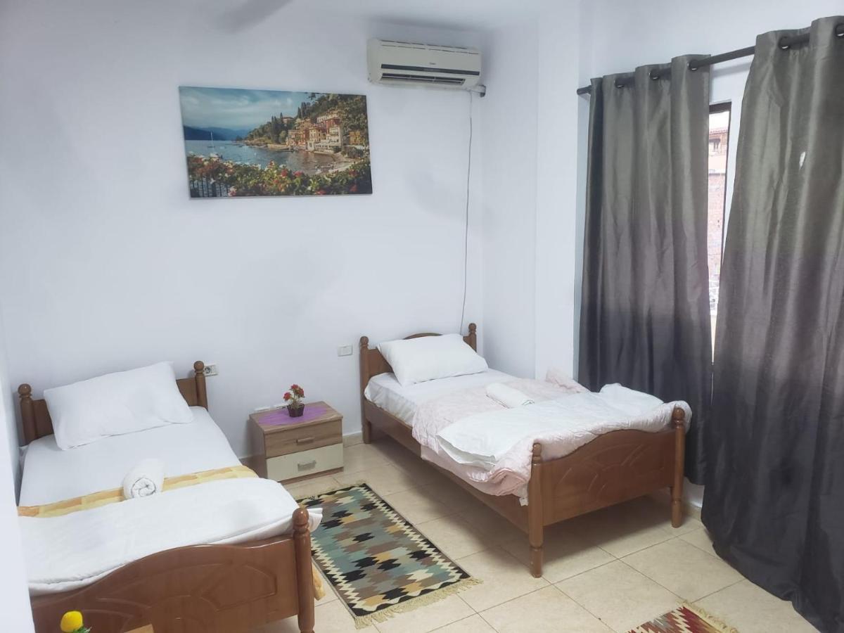 Hostel Split Rock Tiranë Eksteriør bilde