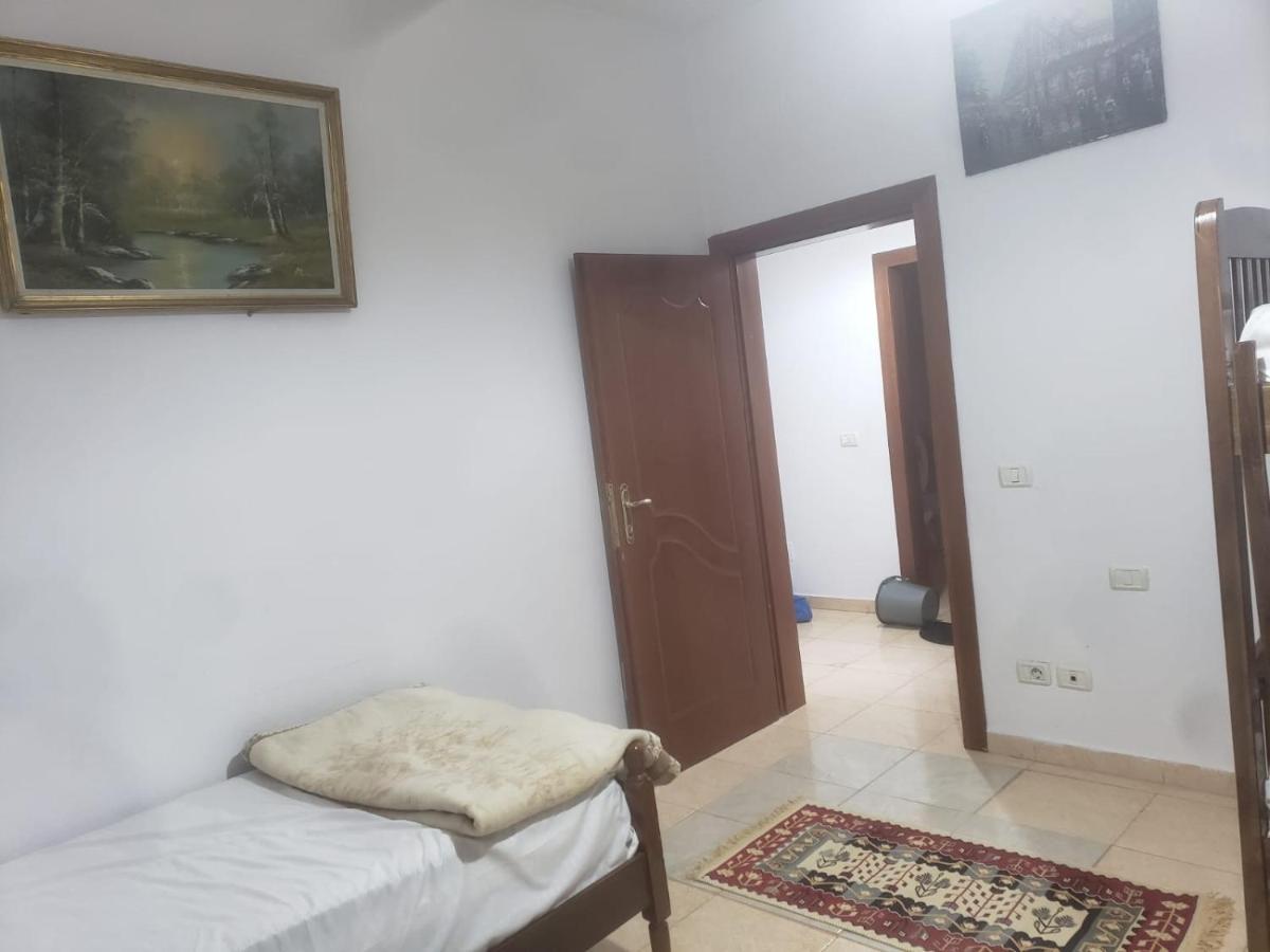 Hostel Split Rock Tiranë Eksteriør bilde