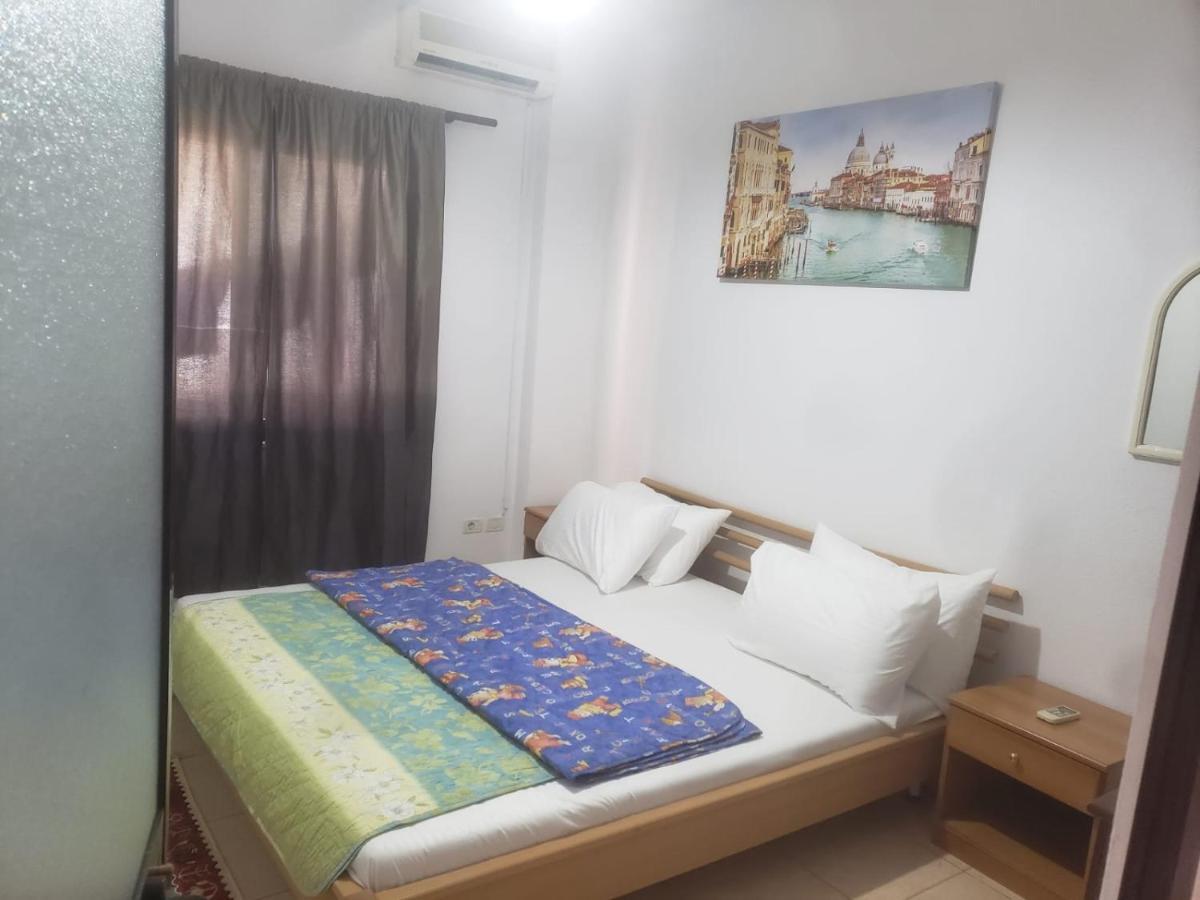 Hostel Split Rock Tiranë Eksteriør bilde