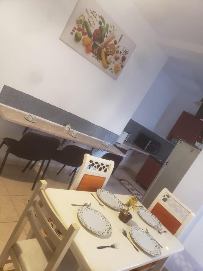 Hostel Split Rock Tiranë Eksteriør bilde