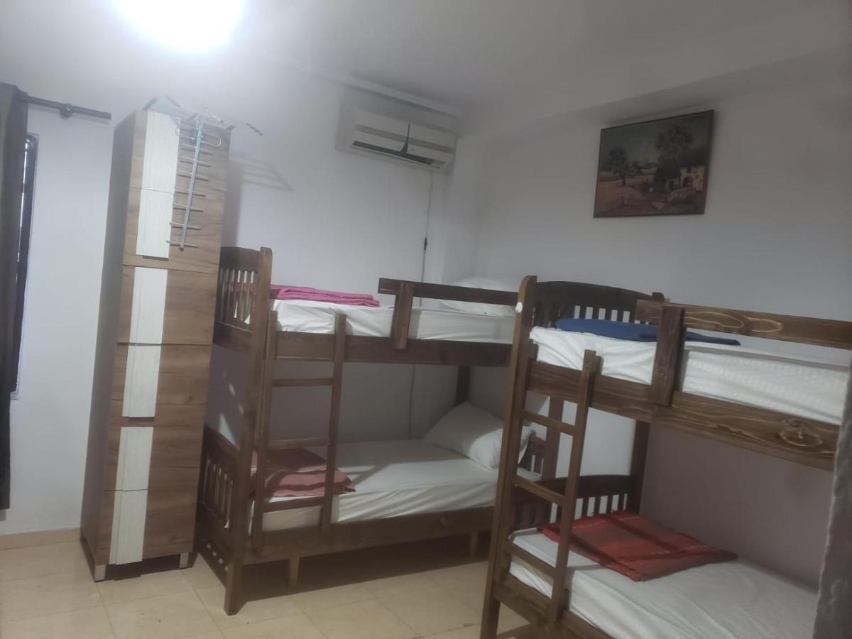 Hostel Split Rock Tiranë Eksteriør bilde